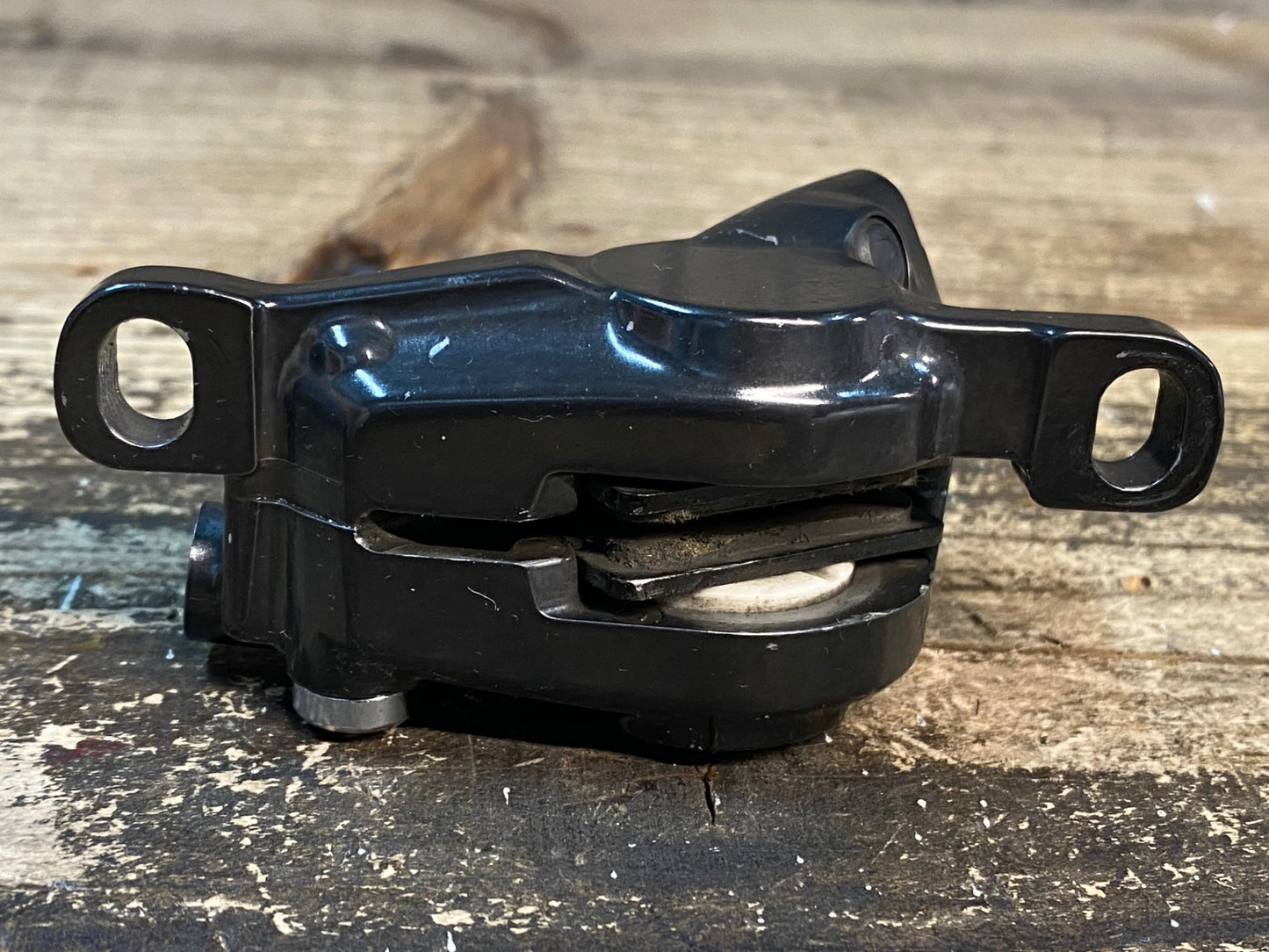 IK183 シマノ SHIMANO BR-RS785 油圧 ブレーキキャリパー 片側のみ