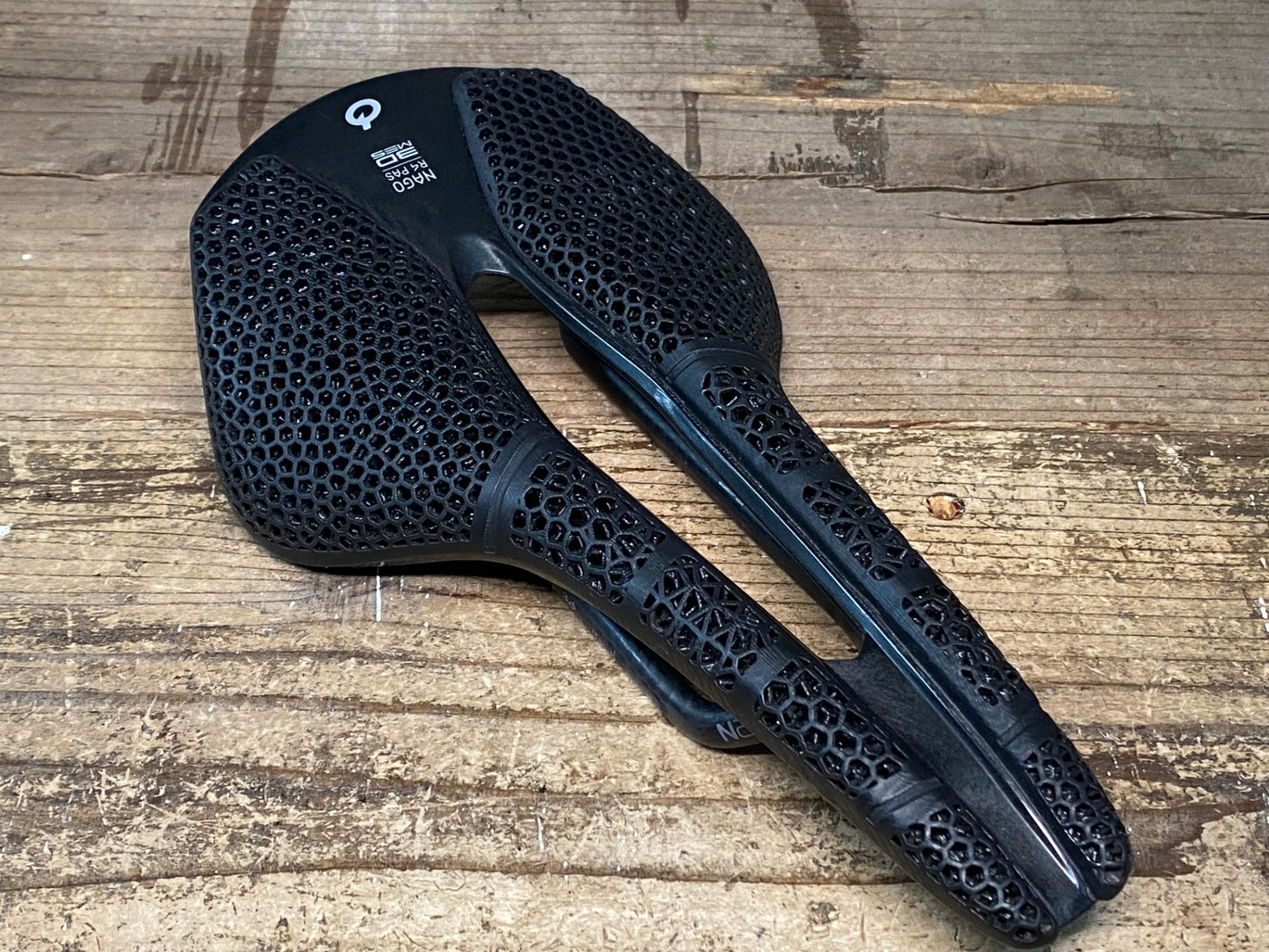 IZ378 プロロゴ Prologo ナゴ NAGO R4 PAS 3D MSS サドル カーボンレール 黒