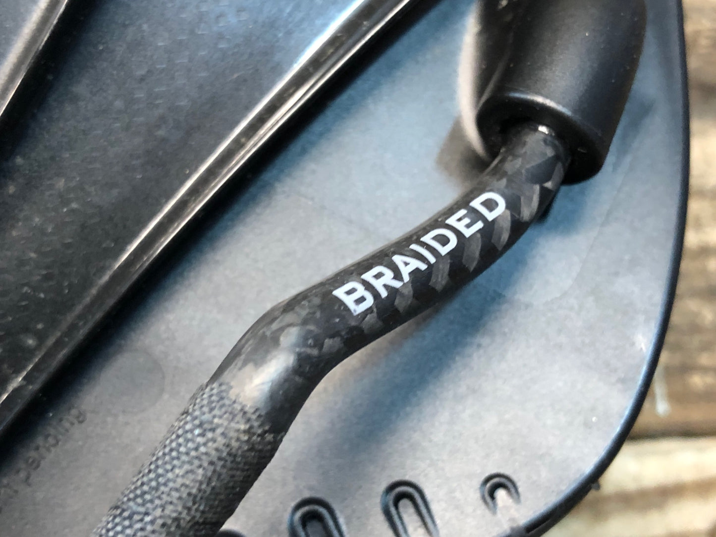 IZ081 フィジーク fizik ARIONE R1 VERSUS EVO サドル 黒 カーボンレール ※プレート欠品