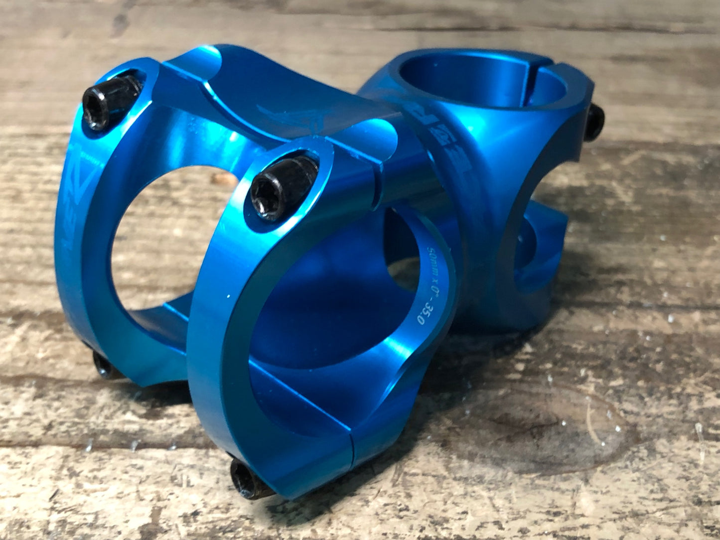 IY785 レース RACEFACE CNC アルミステム 青 50mm Φ35.0 OS