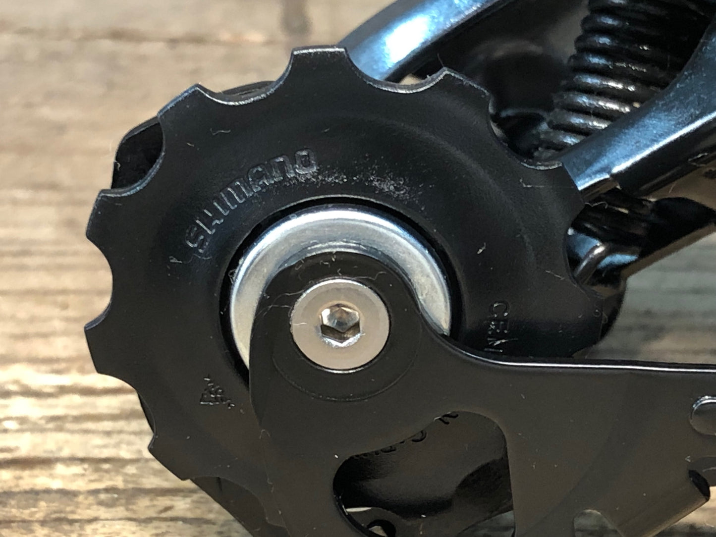 IX896 シマノ SHIMANO ティアグラ TIAGRA RD-4700 リアディレイラー 未使用