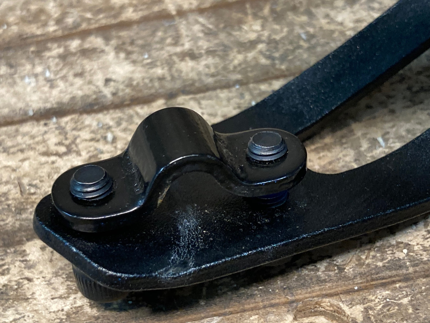 IV269 プロファイルデザイン PROFILE DESIGN RM-L BOTTEL CAGE 台座のみ