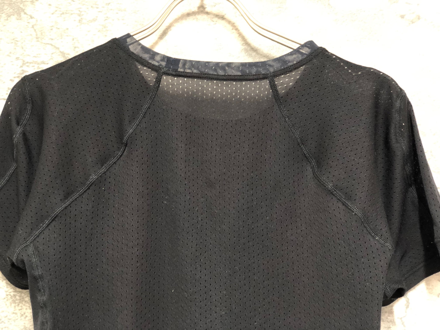 IU472 ファイントラック finetrack 半袖 べースレイヤー 黒 ※サイズ不明