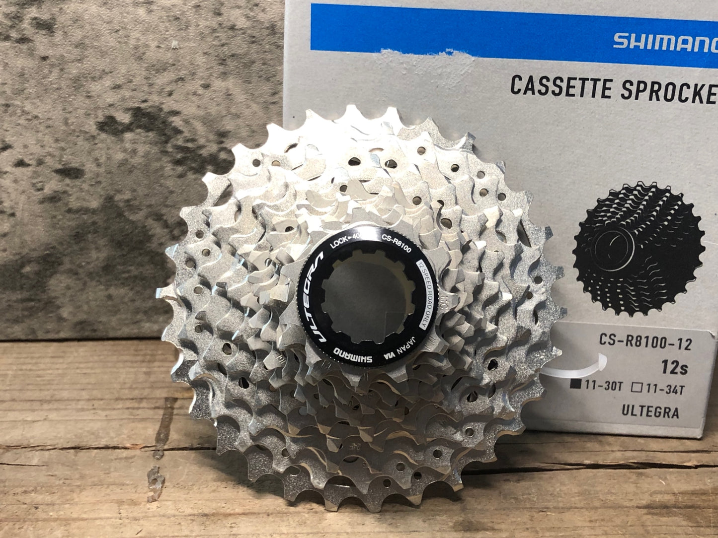 IT056 シマノ SHIMANO アルテグラ ULTEGRA CS-R8100 スプロケット 12s 11-30T 未使用