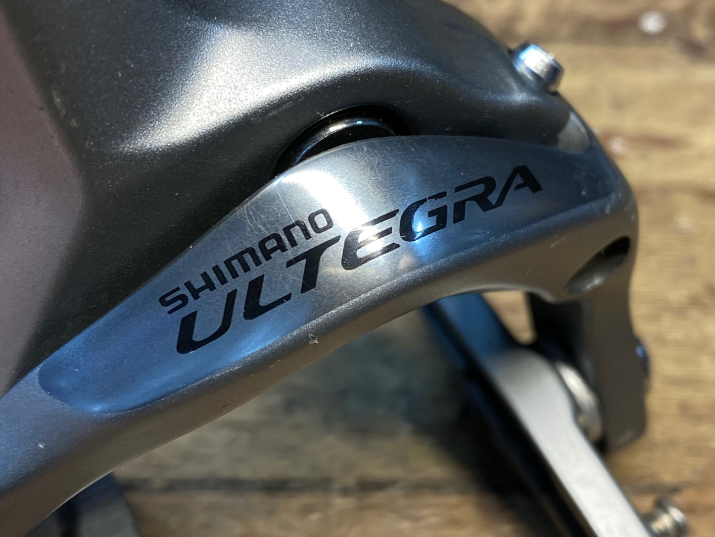 HY827 シマノ SHIMANO アルテグラ ULTEGRA BR-6700 キャリパーブレーキ 前後セット※ブレーキシュー無し