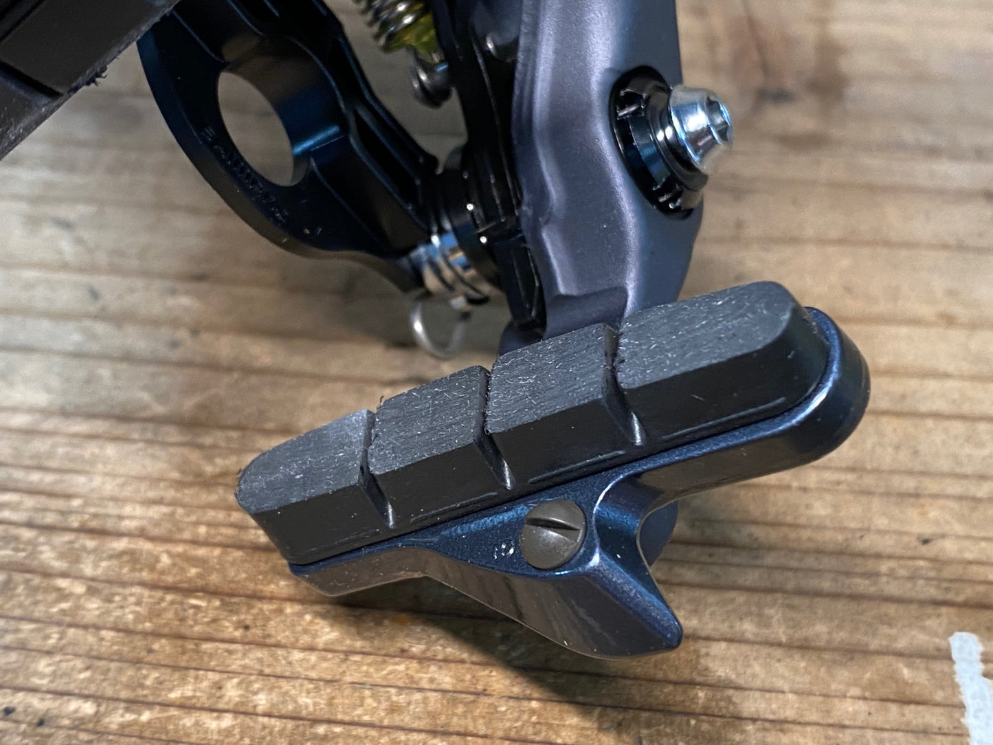 IV581 シマノ SHIMANO アルテグラ ULTEGRA BR-R8010F ダイレクトマウント キャリパーブレーキ フロント