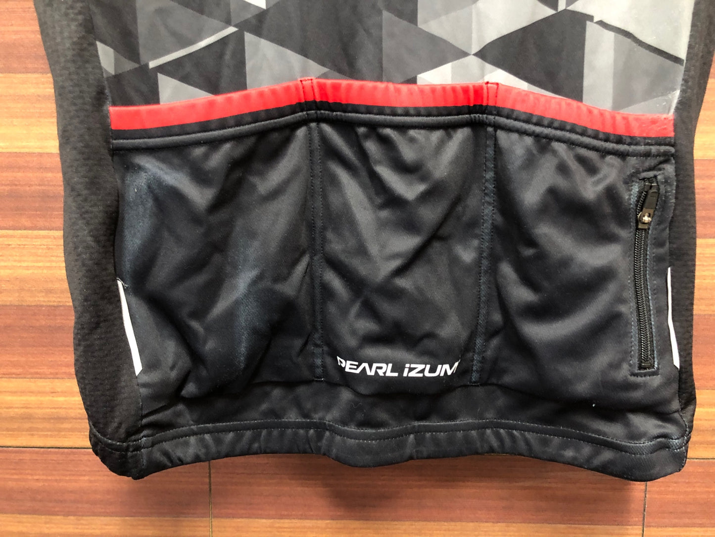 IQ845 パールイズミ PEARL iZUMi 半袖 サイクルジャージ 黒 グレー XL