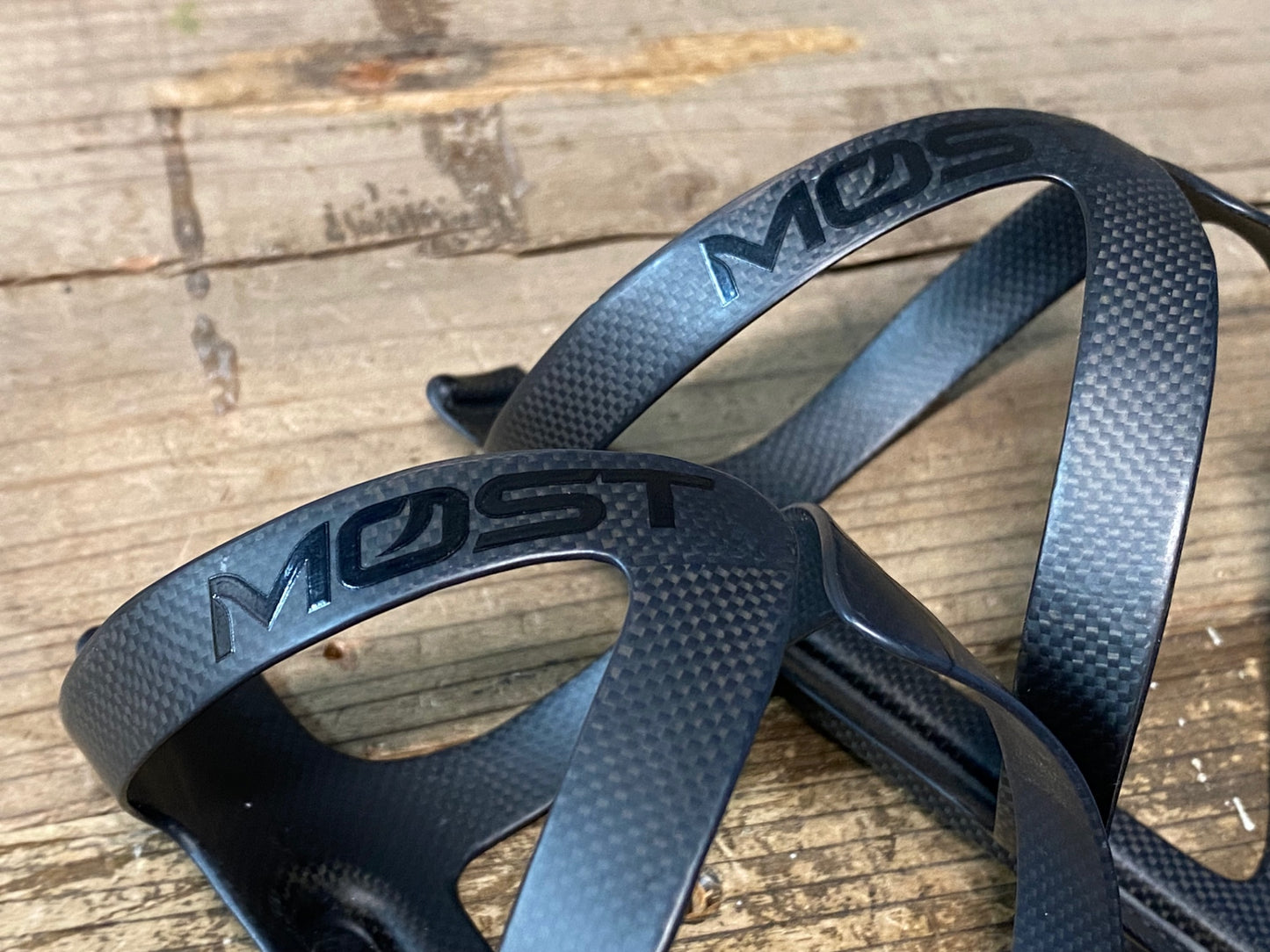 IT778 モスト MOST THE WINGS カーボン ボトルケージ 2個セット 黒