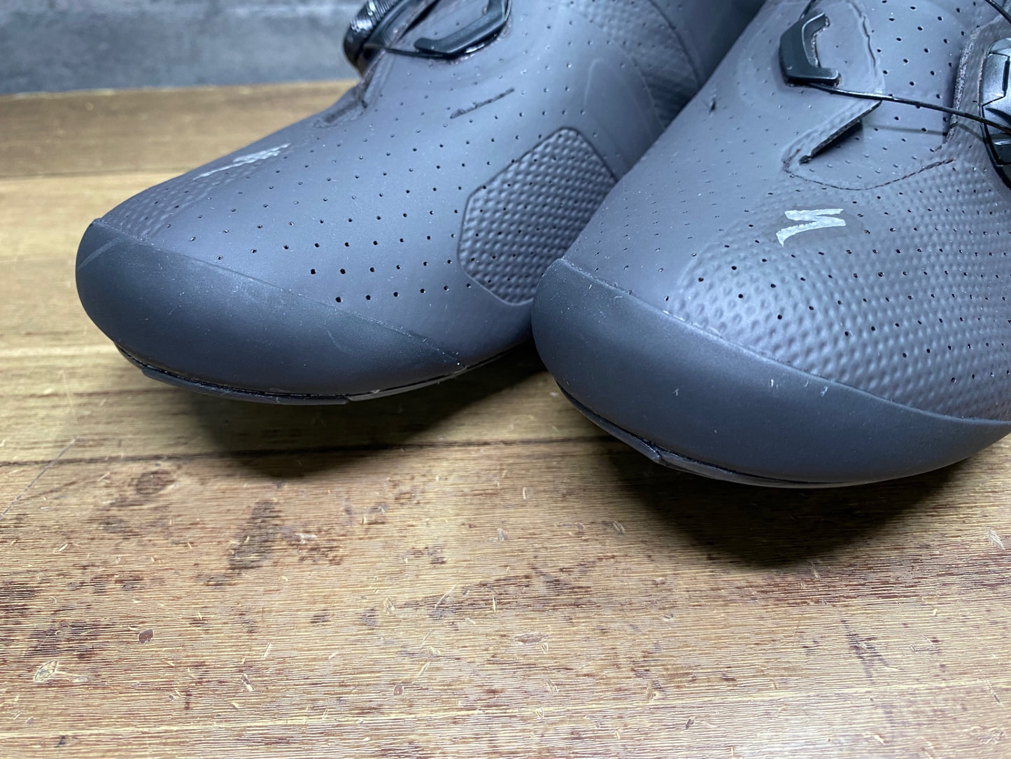 IY580 スペシャライズド SPECIALIZED エスワークス TORCH RD ビンディングシューズ 黒 RU41