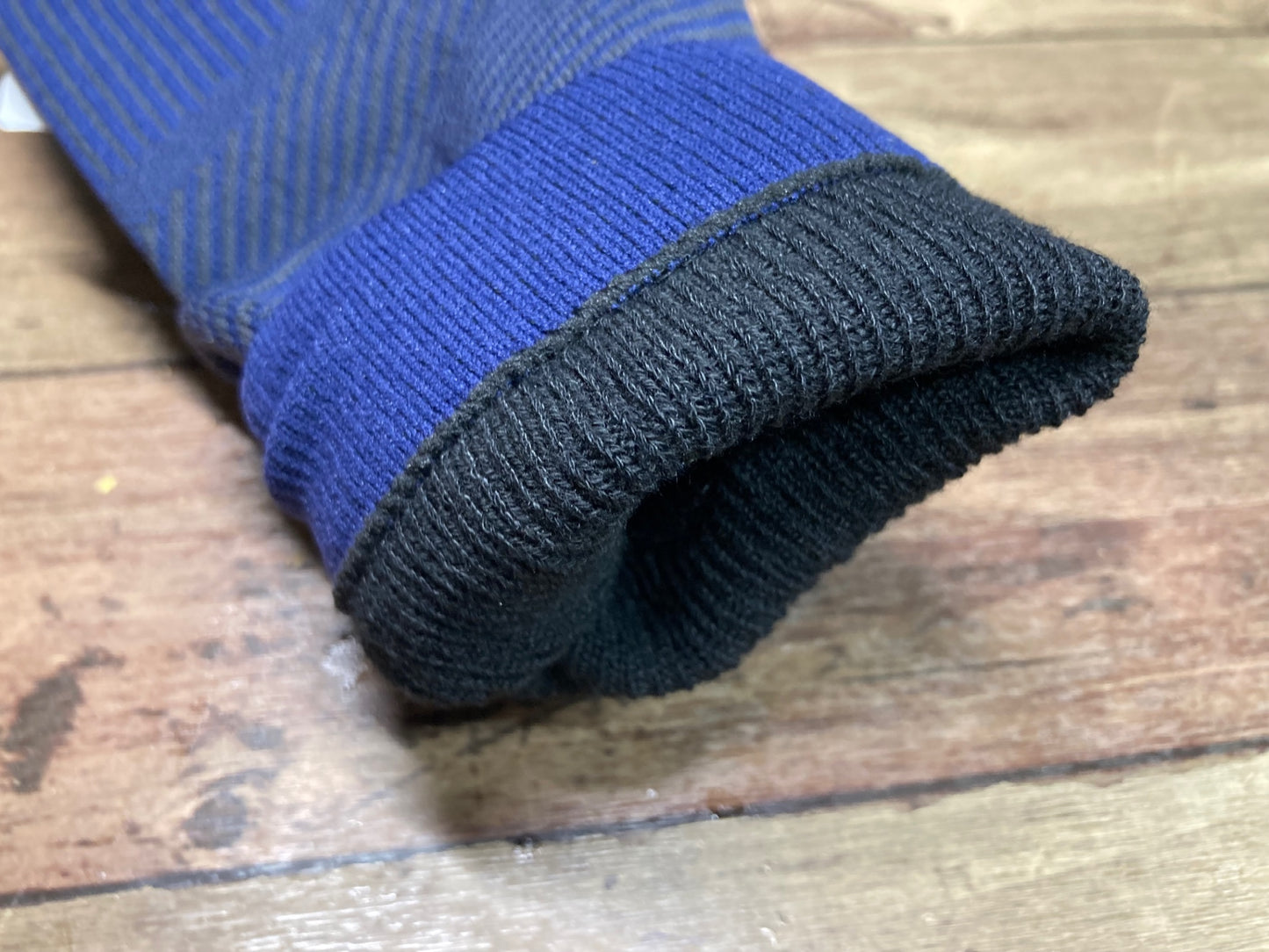 IQ173 レリック reric シューズカバー 紺 M