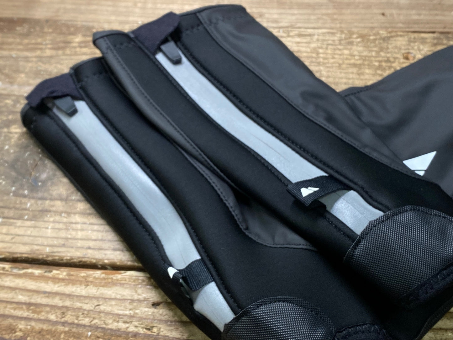 IY346 キャニオン CANYON シューズカバー 黒 L