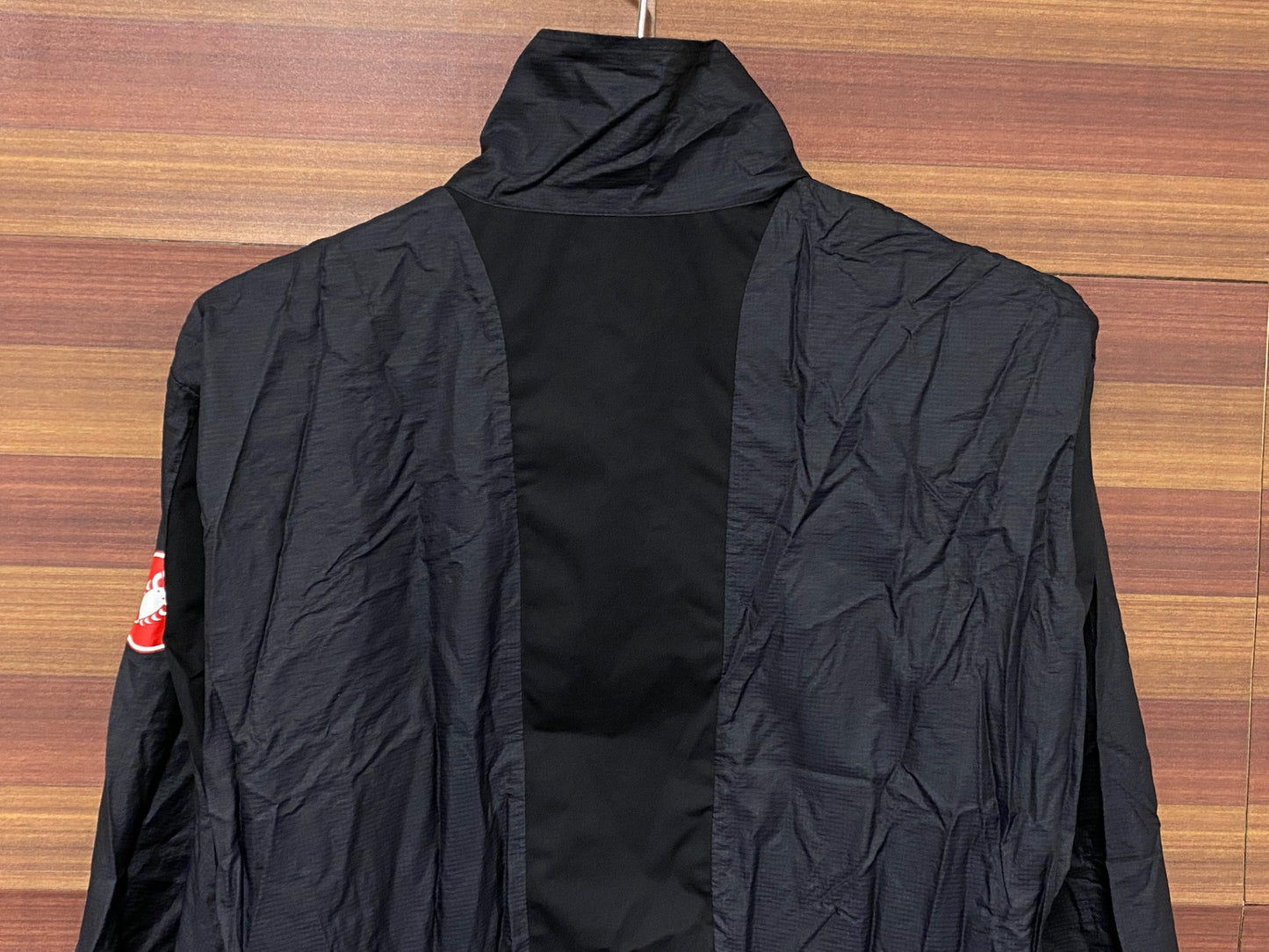 IT362 カステリ CASTELLI 長袖 ウィンドブレーカー 黒 M