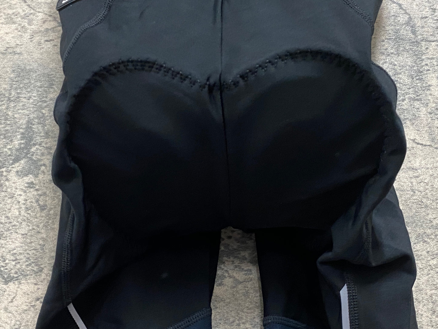 IX632 パールイズミ PEARL iZUMi ビブショーツ 黒 M 3DR