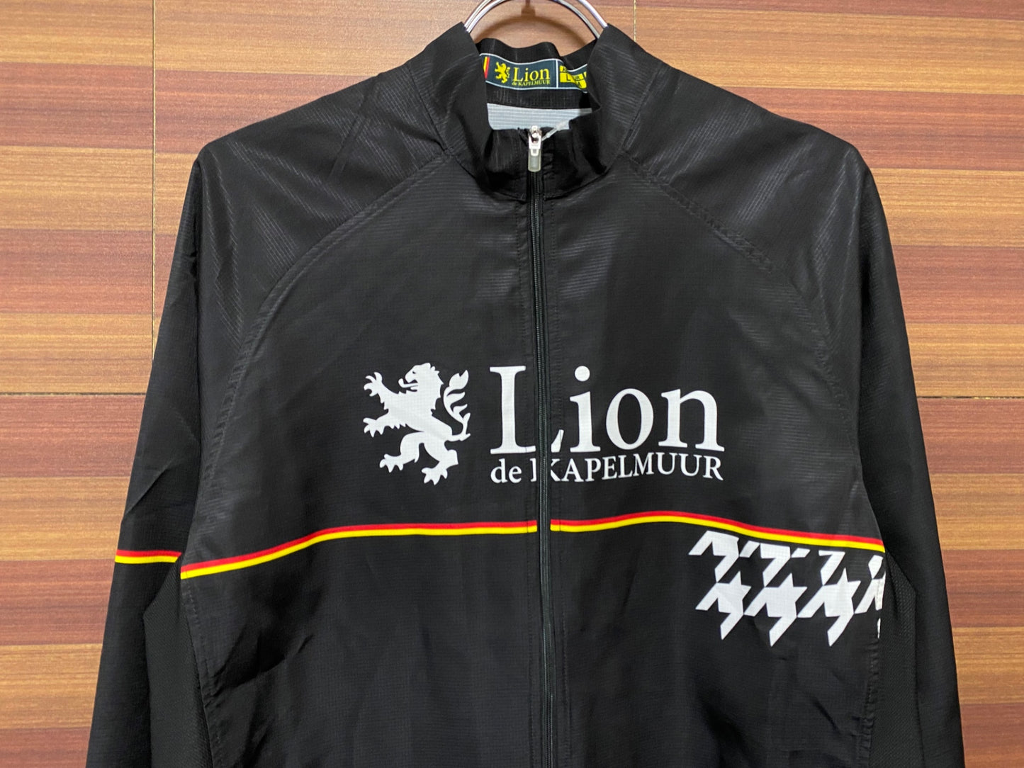 IE339 リオンドカペルミュール Lion de KAPELMUUR 長袖 ウインドブレーカー 黒 L