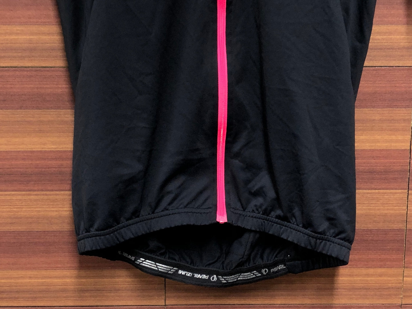 IP133 パールイズミ PEARL iZUMi 半袖 サイクルジャージ 黒 M
