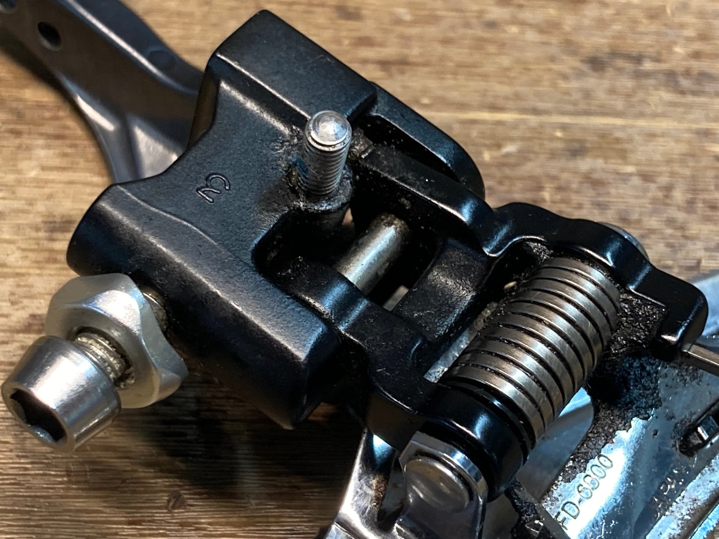 IM831 シマノ SHIMANO アルテグラ ULTEGRA FD-6800 直付 フロントディレイラー 2s ※サポートボルトねじ山なめのためジャンク