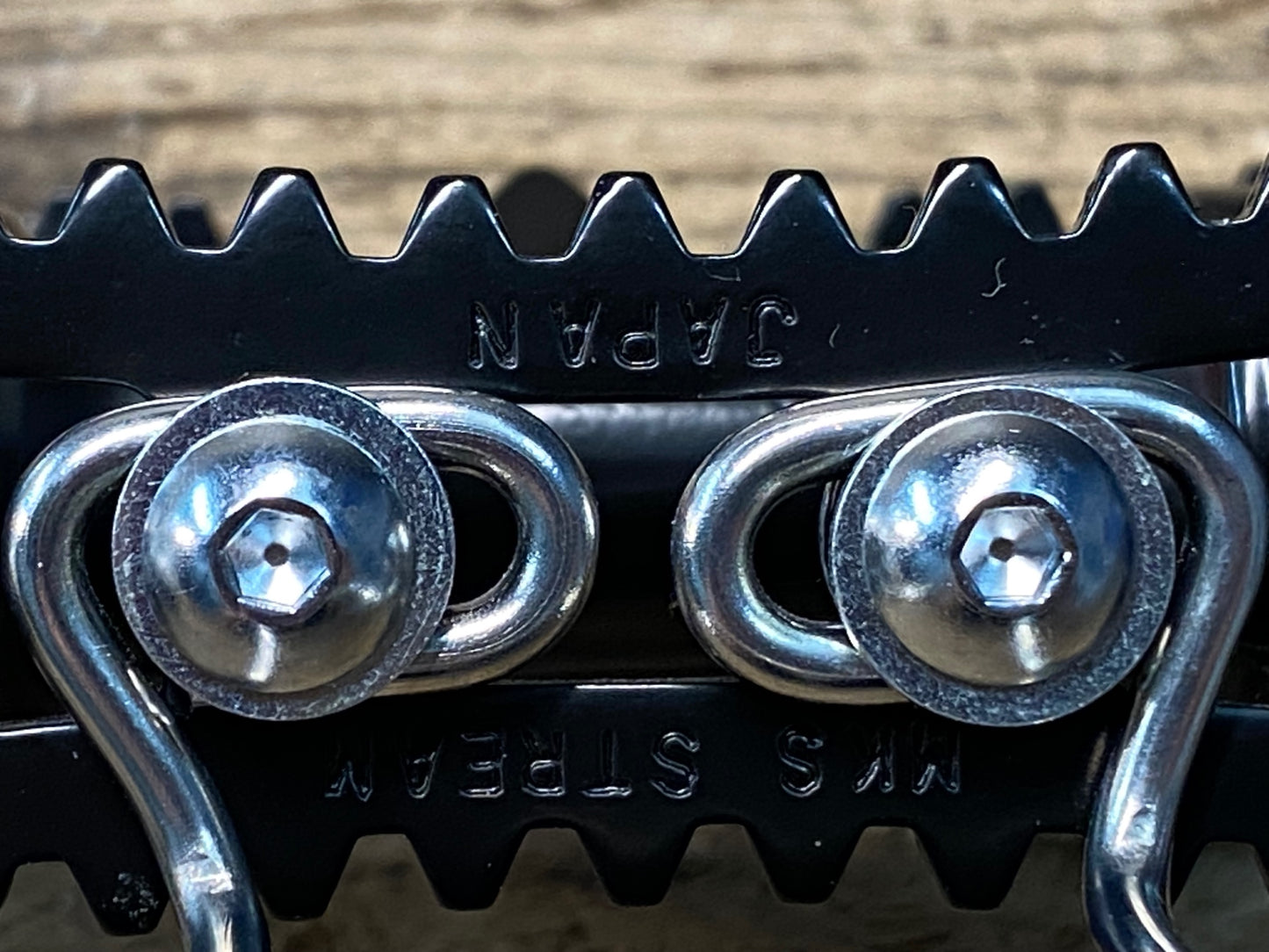 JB531 三ヶ島 MKS MASH STREAM フラットペダル 黒 トゥーストラップ付属