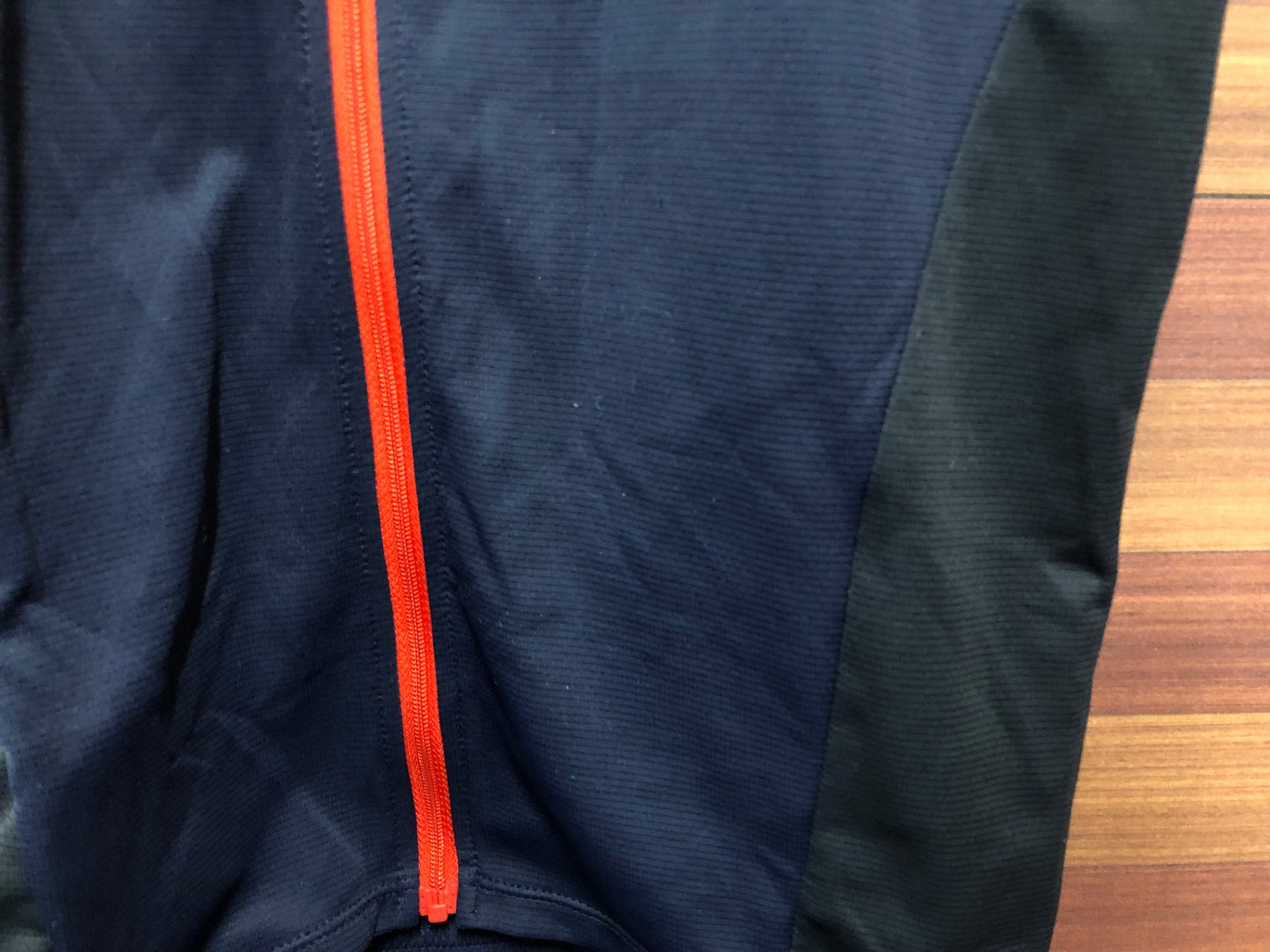 IO879 モンベル mont bell 半袖 サイクルジャージ 黒 M