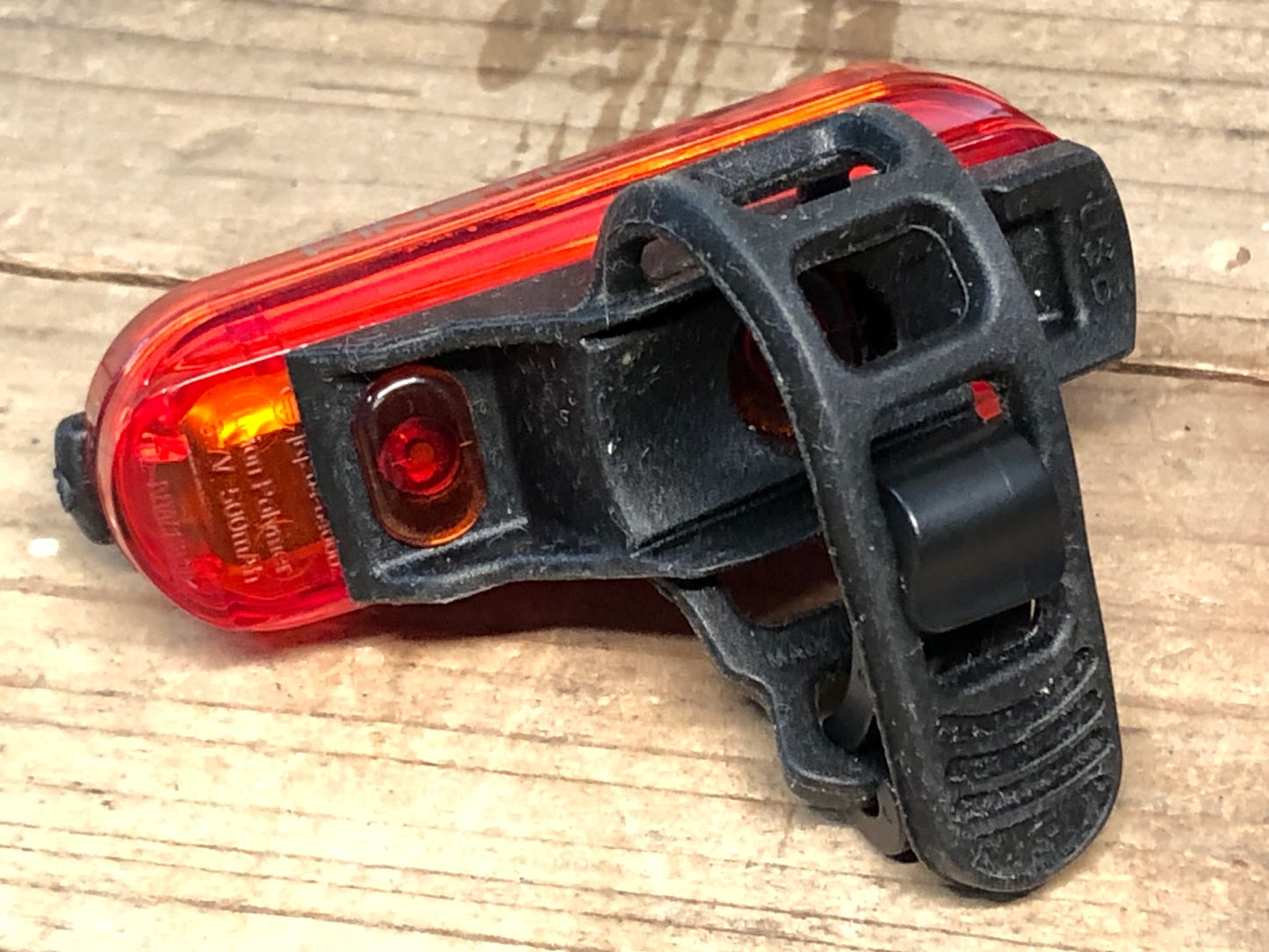 IY305 キャットアイ CATEYE SYNC CORE KINETIC ライト 前後セット (HL-NW100RC、TL-NW100K) ※点灯確認済