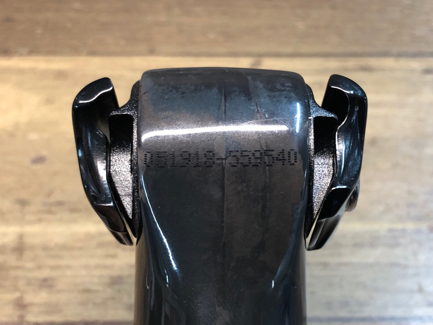 IX562 トレック TREK カーボン シートマストキャップ ラウンド 135mm 金属レール用