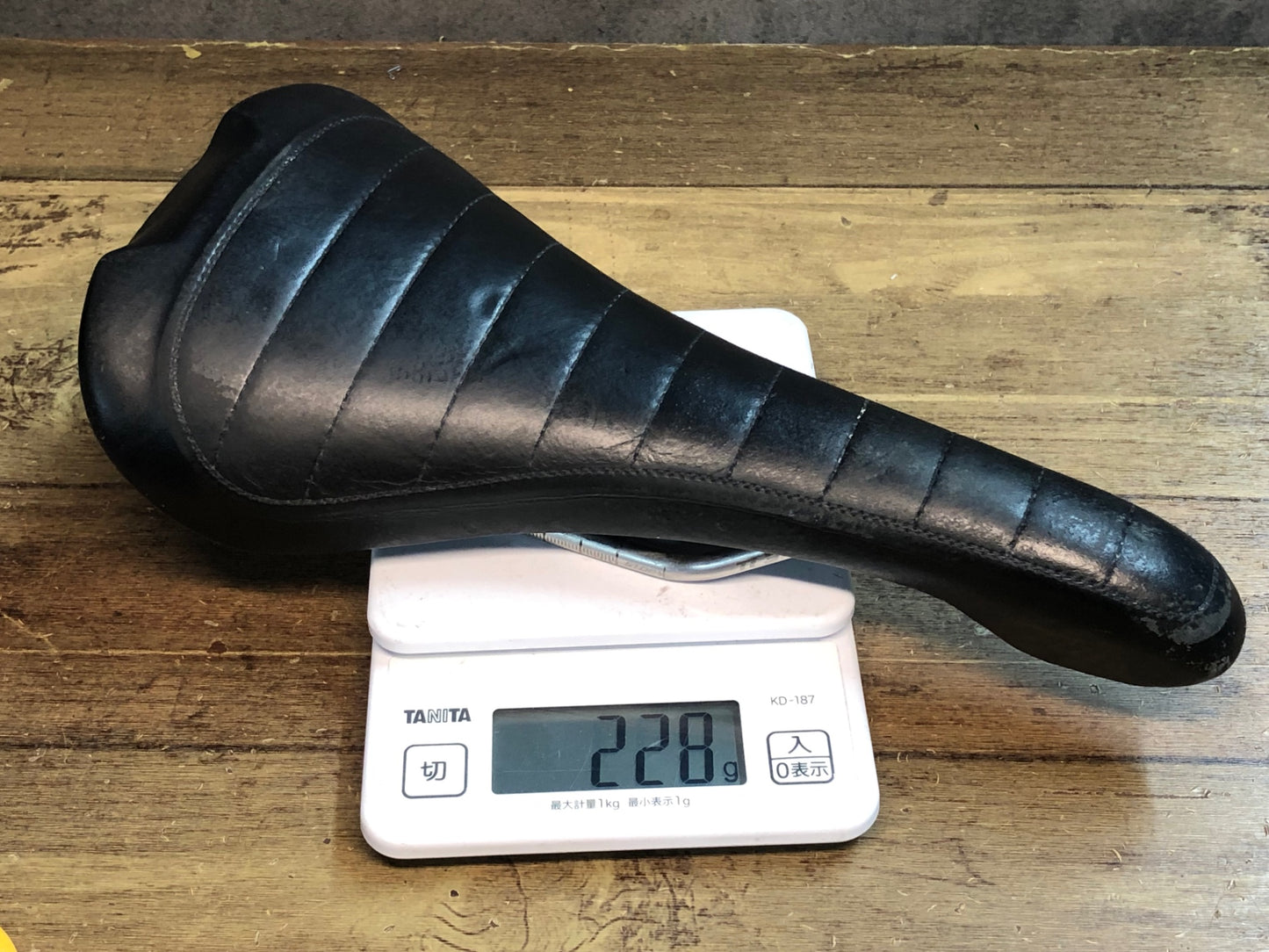 IX503 セライタリア SELLE ITALIA フライト FLITE MILANO サドル TI316レール 実測138mm