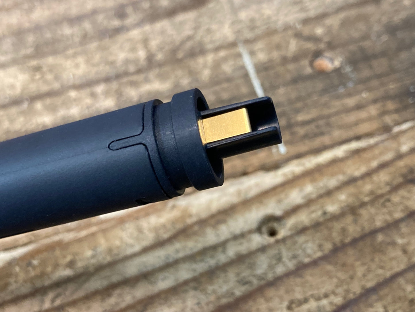 IU370 シマノ SHIMANO SM-BTR2-1 ビルトインバッテリー Di2 電動