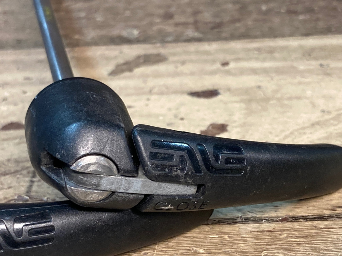 IK823 エンヴィ チタニウムスキュアー ENVE TITANIUMSKEWER クイックリリース OLD100/130mm用