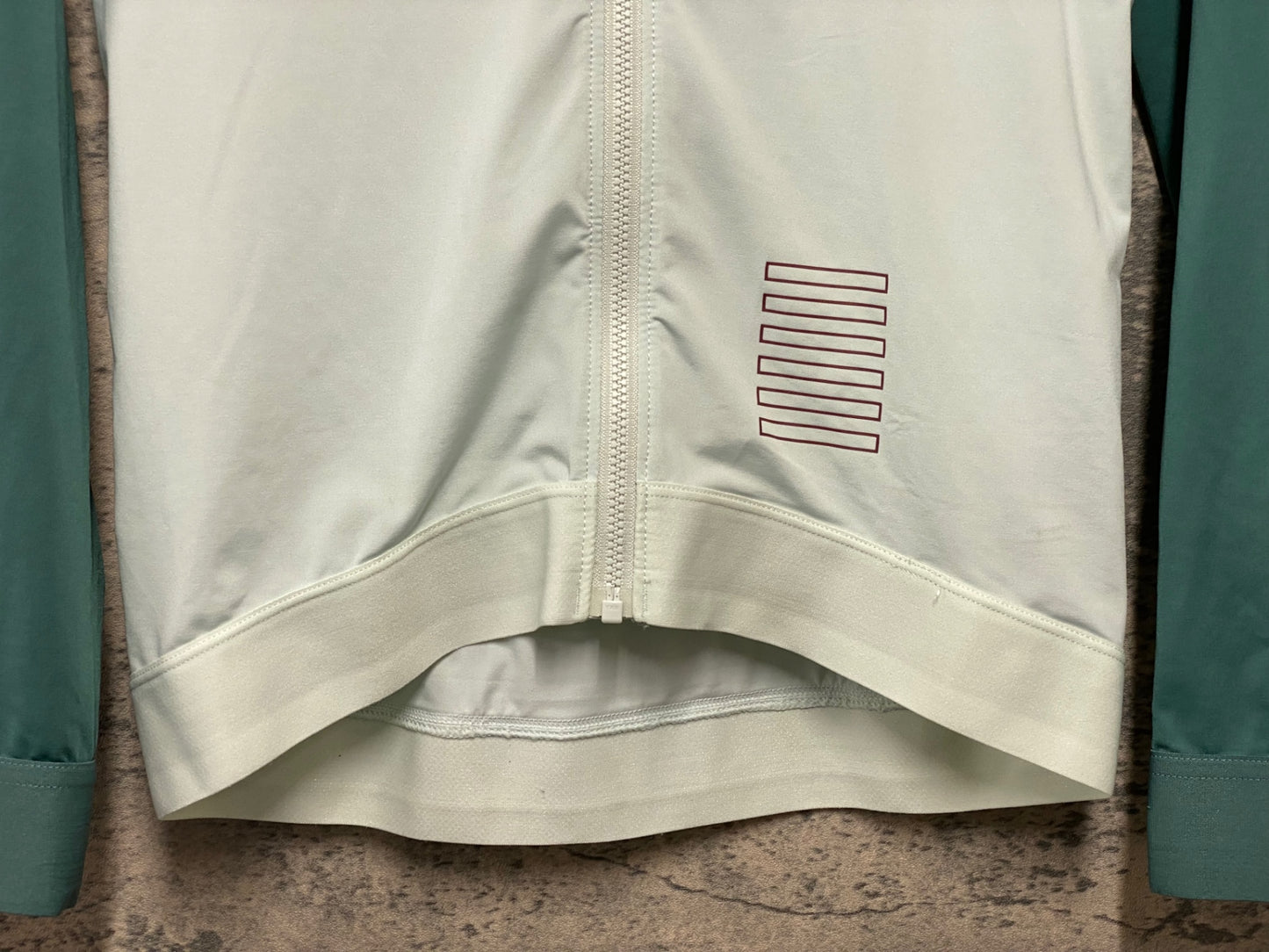 JB714 ラファ RAPHA PRO TEAM LONG SLEEV TRAINING JERSEY 水色 SMALL