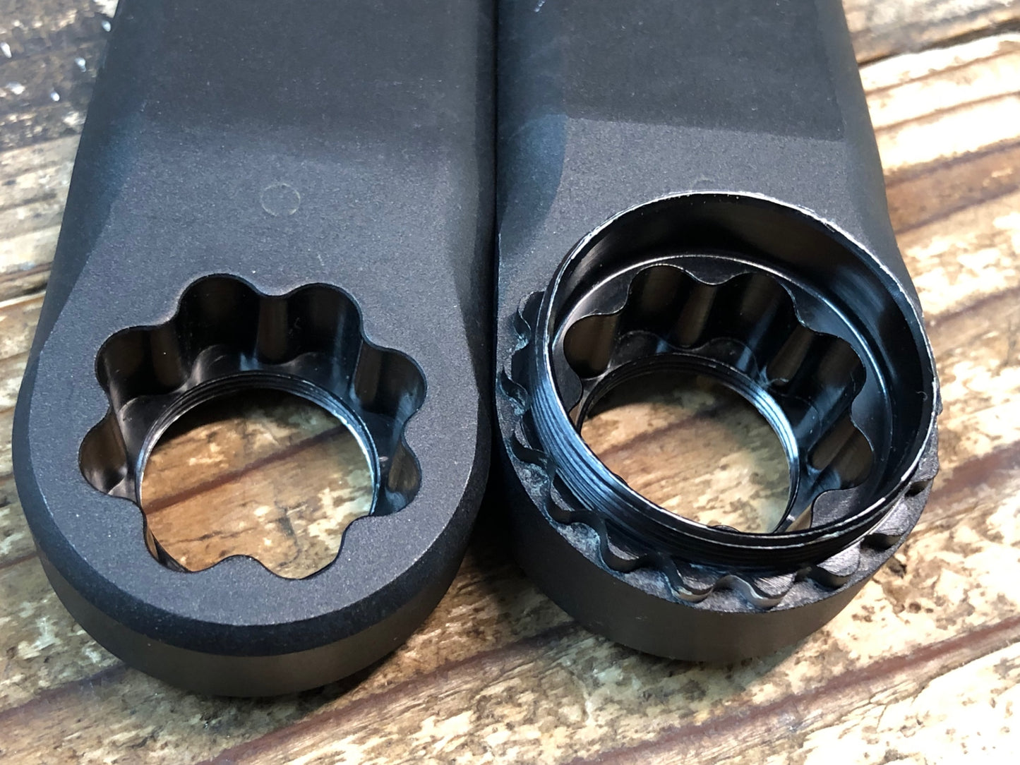 IW835 キャノンデール CANNONDALE HOLLOWGRAM クランクアーム 165mm