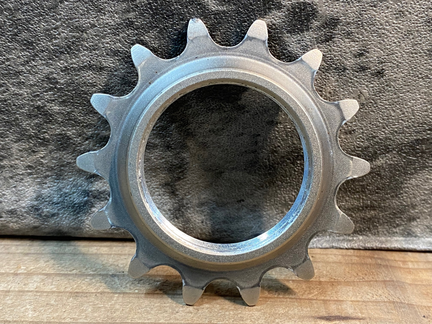 IU929 スギノ Sugino GIGAS TRACK BIKE COG トラック コグ 14T NJS