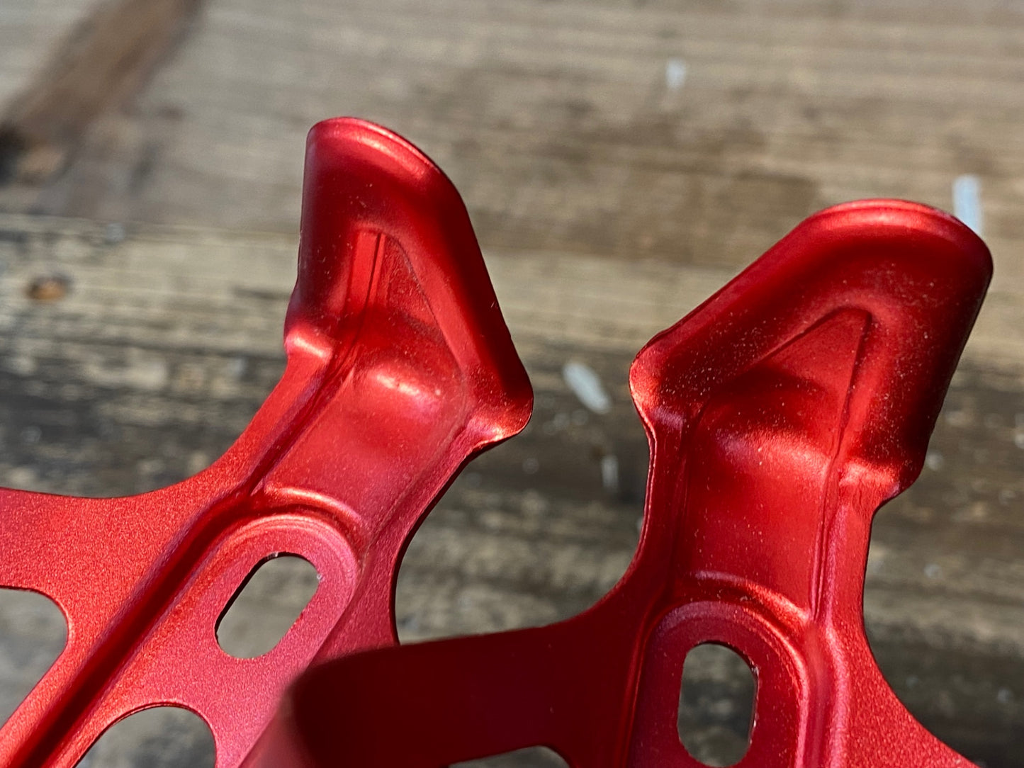 IY299 スパカズ SUPACAZ FLY CAGE ボトルケージ セット レッド