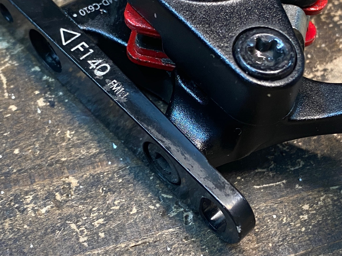 IM895 TRP SPYRE-C メカニカル ディスクブレーキキャリパー 前後セット