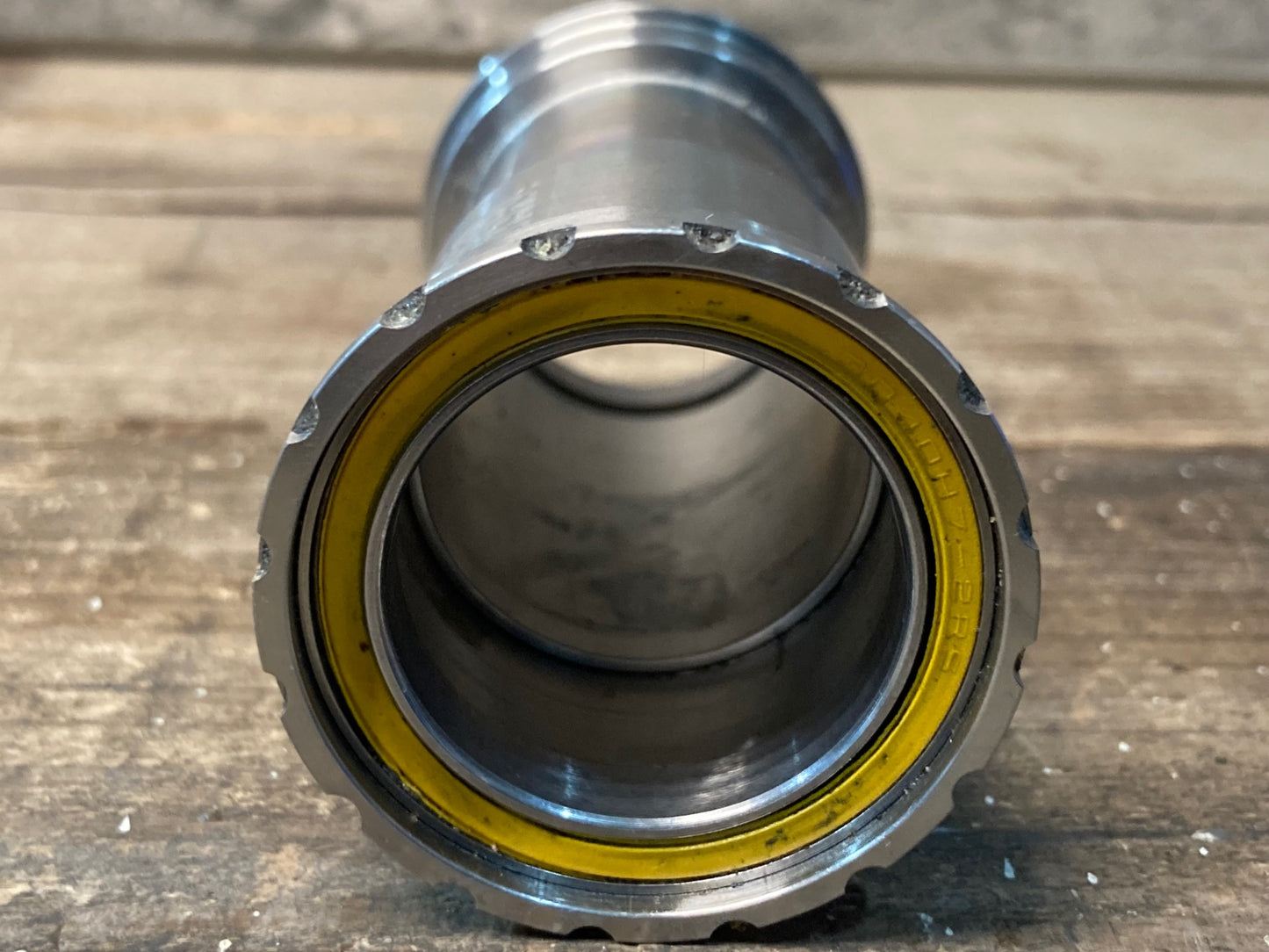 IR679 ウィッシュボーン WISHBONE BB86-DUB ボトムブラケット BB シルバー Φ41 ※ボトムブラケットカバー欠品