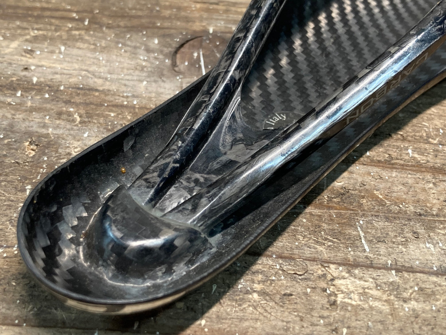 IQ577 セライタリア SELLE ITALIA C64 カーボン サドル 黒