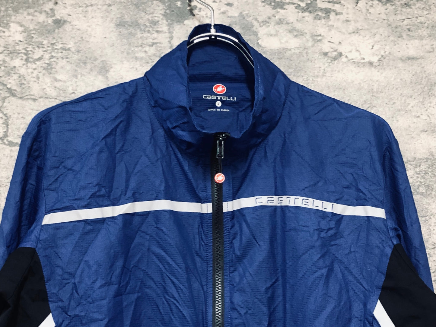 IY270 カステリ CASTELLI 長袖 ウィンドブレイカー 青 L