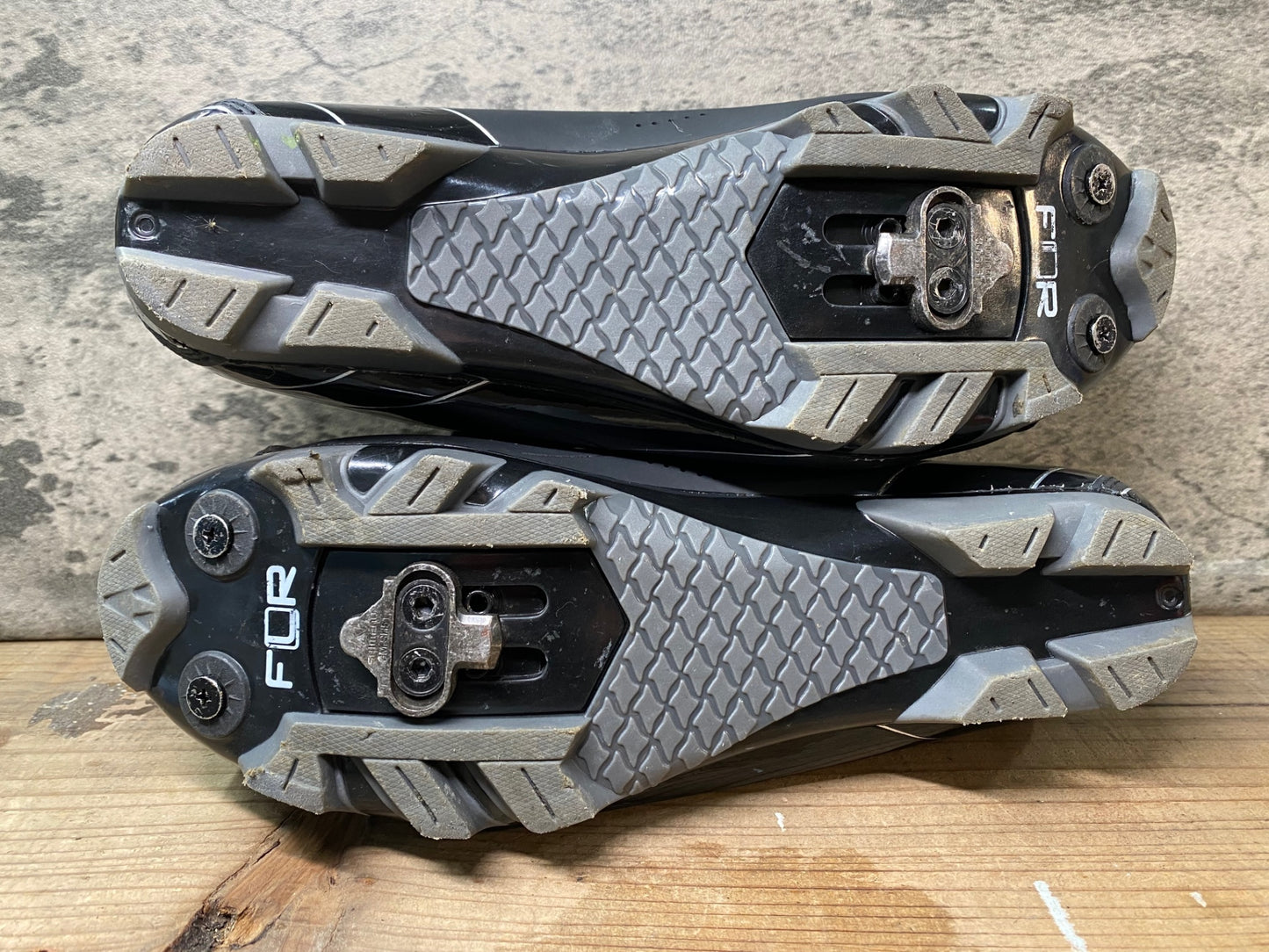 IR044 FLR F-55 Ⅲ ビンディングシューズ SPD 黒 EU42
