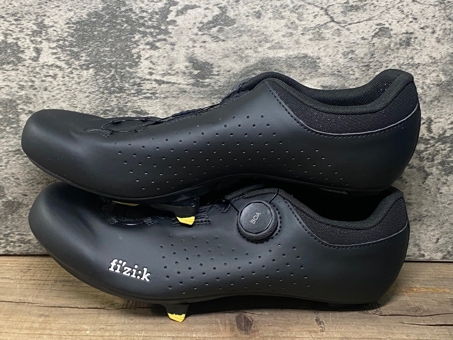 IO808 フィジーク FIZIK VENTO OMNA ビンディングシューズ 黒 EU43 SPD-SL