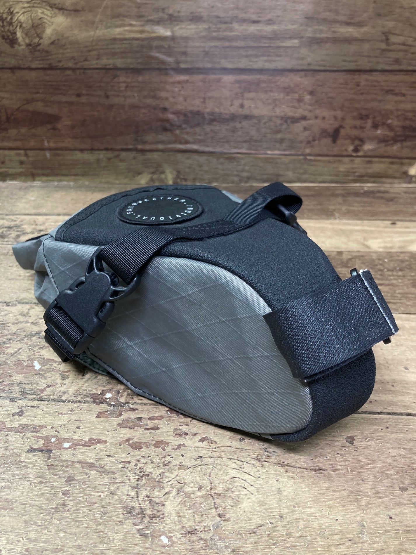 IE249 フェアウェザー FAIRWEATHER SEATBAG MINI サドルバッグ グレー