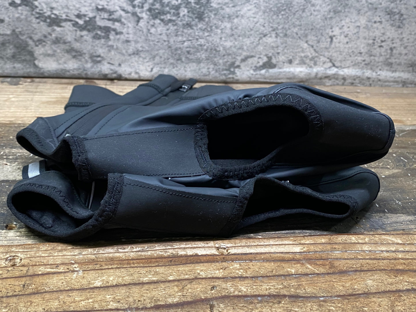 IT472 アレ ALE KLIMATIK シューズカバー 黒 M 裏起毛