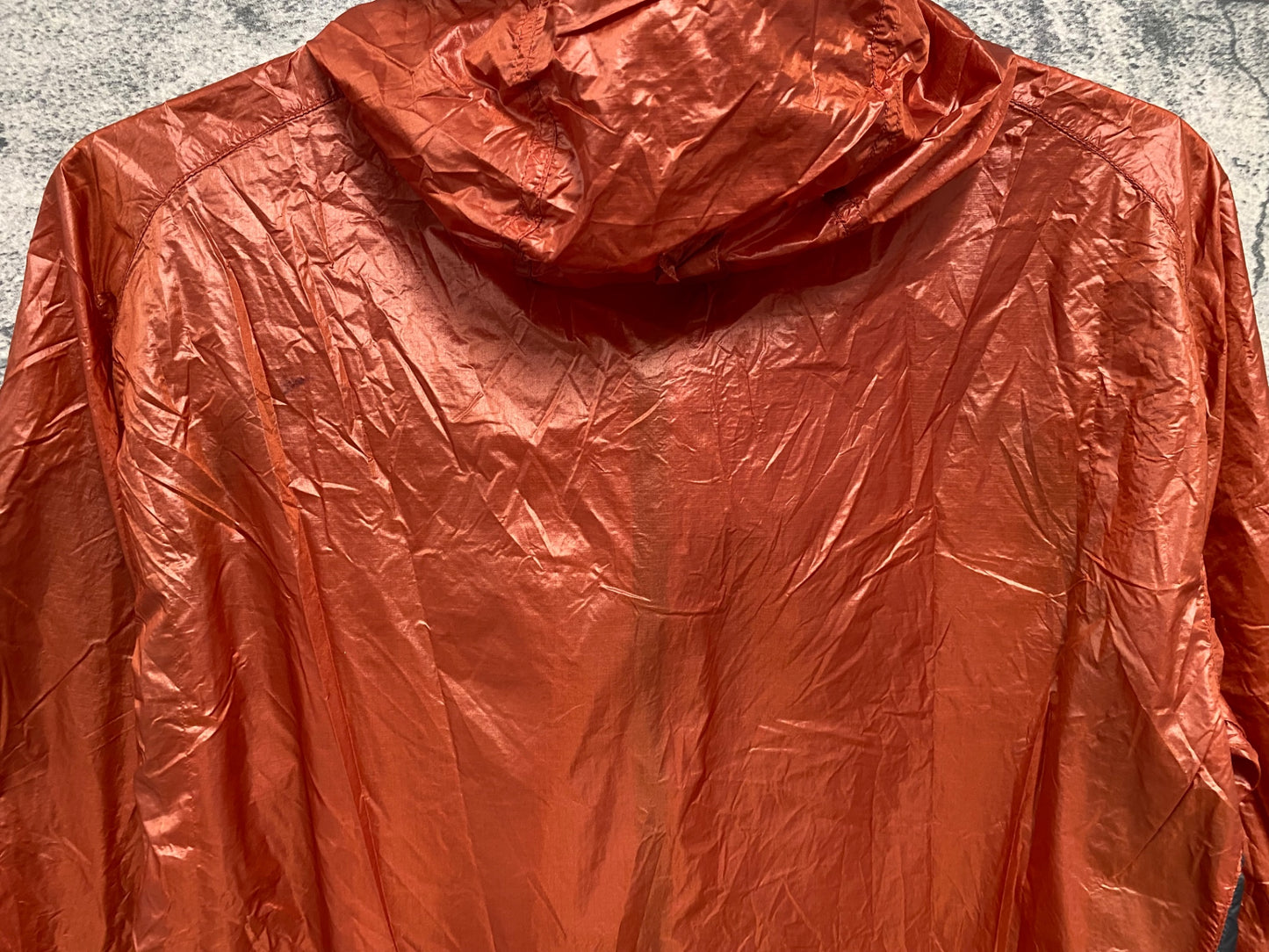 IY973 モンベル mont-bell 長袖 ウィンドブレーカー オレンジ L