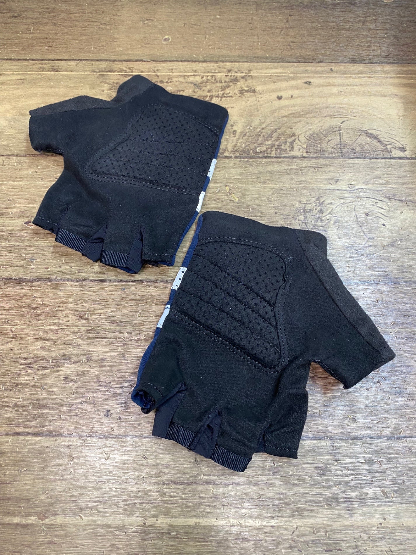 JB119 ラファ Rapha CORE MITTS 指切り グローブ 紺 ※サイズ不明