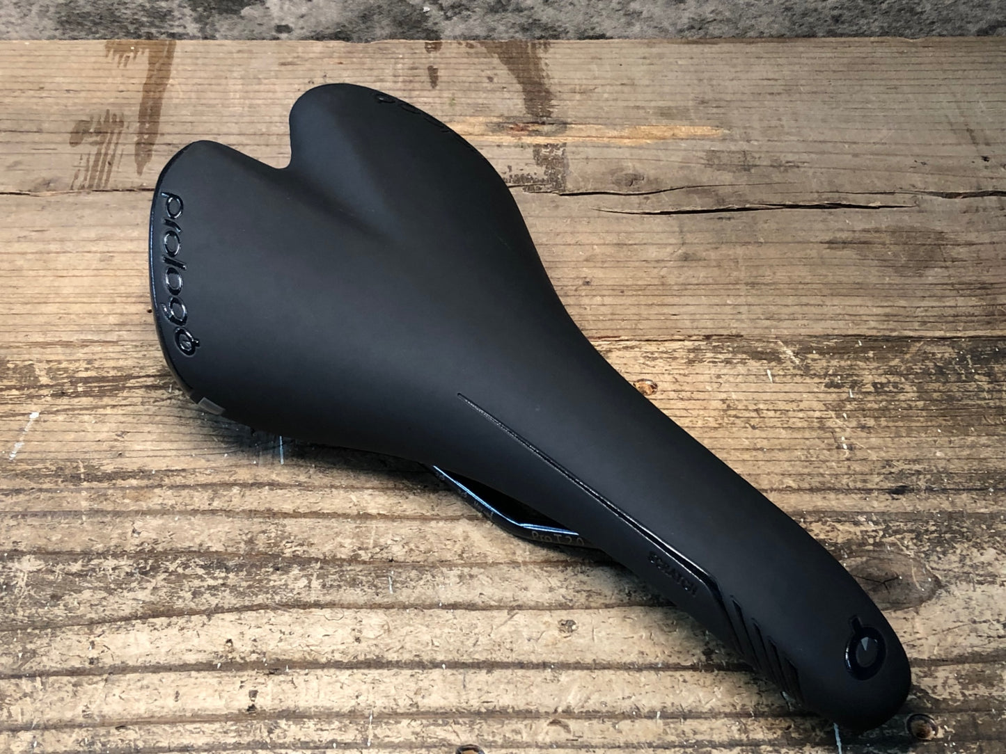 JD056 プロロゴ prologo スクラッチ SCRATCH RS サドル ProT2.0 140mm