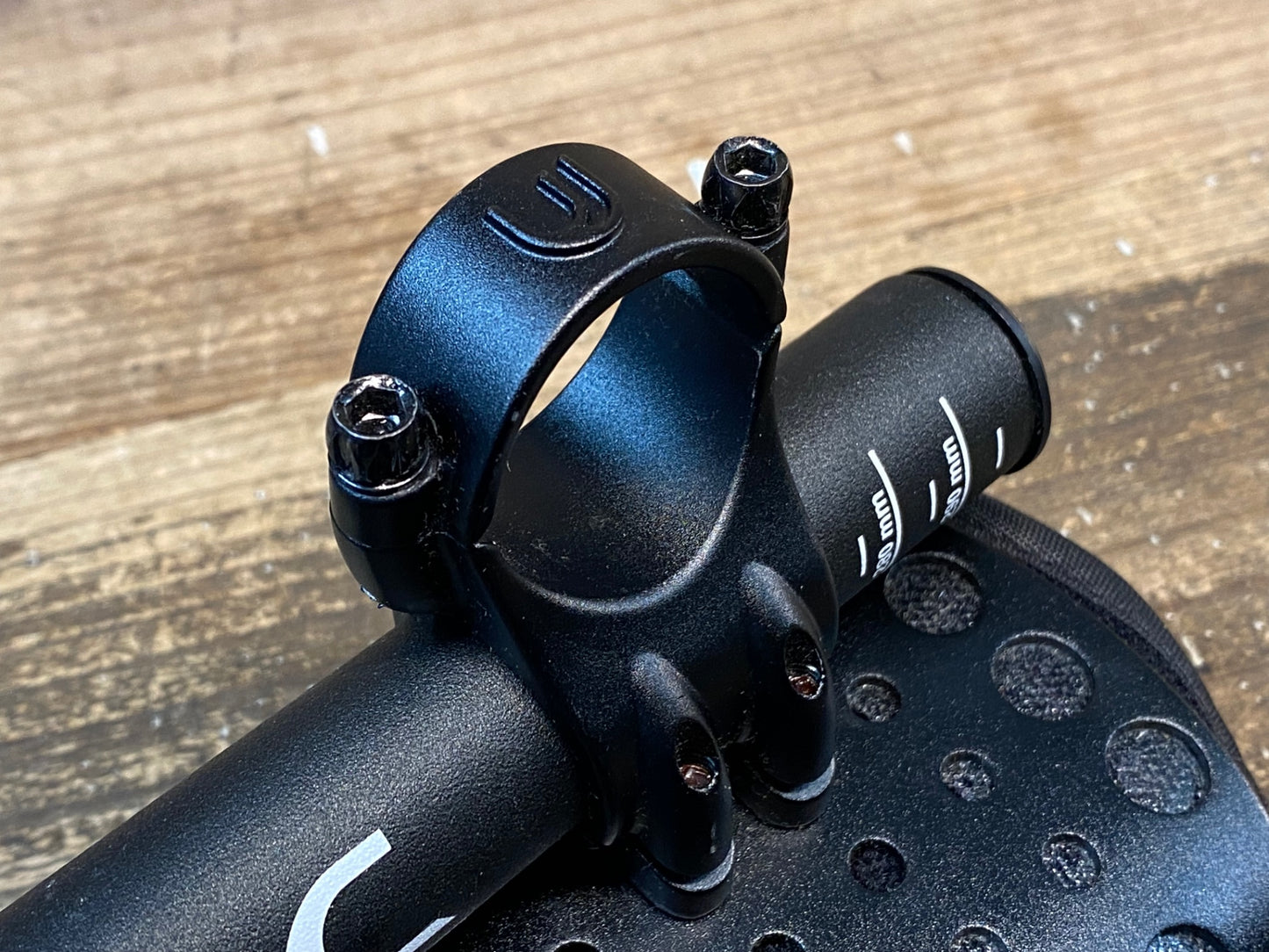 IW551 デダ Deda PARABOLICA ALTA DUE アルミ エアロバー 300mm Φ31.7