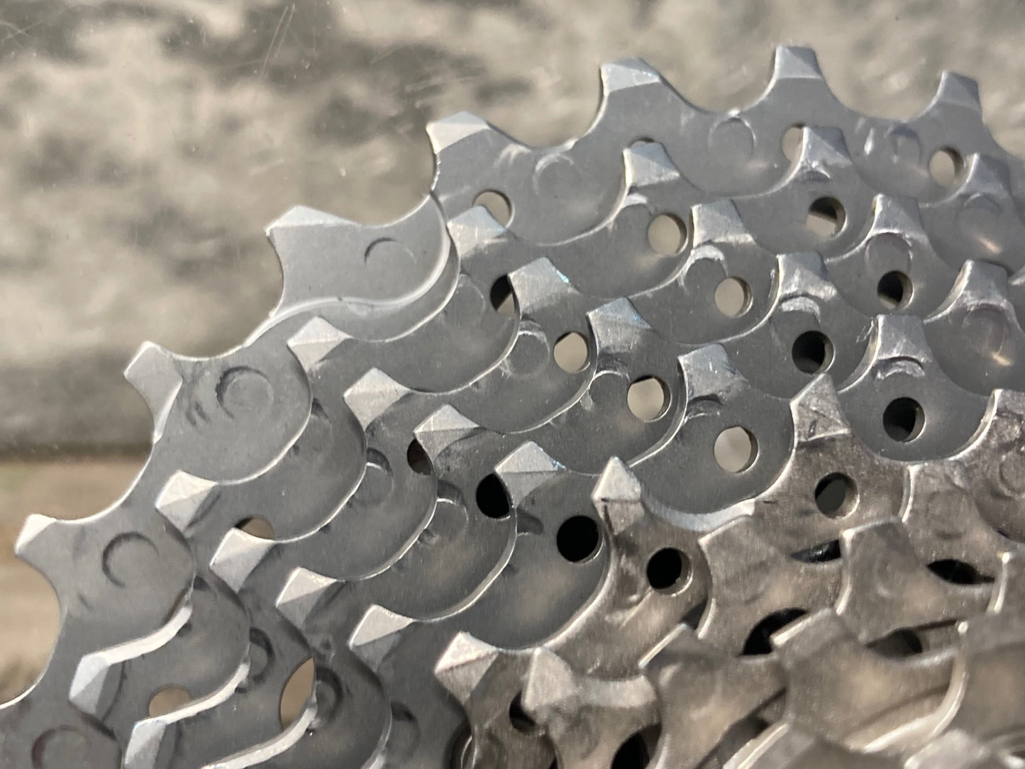 IH637 シマノ SHIMANO デュラエース DURA-ACE CS-R9100 スプロケット 11-28T 11S