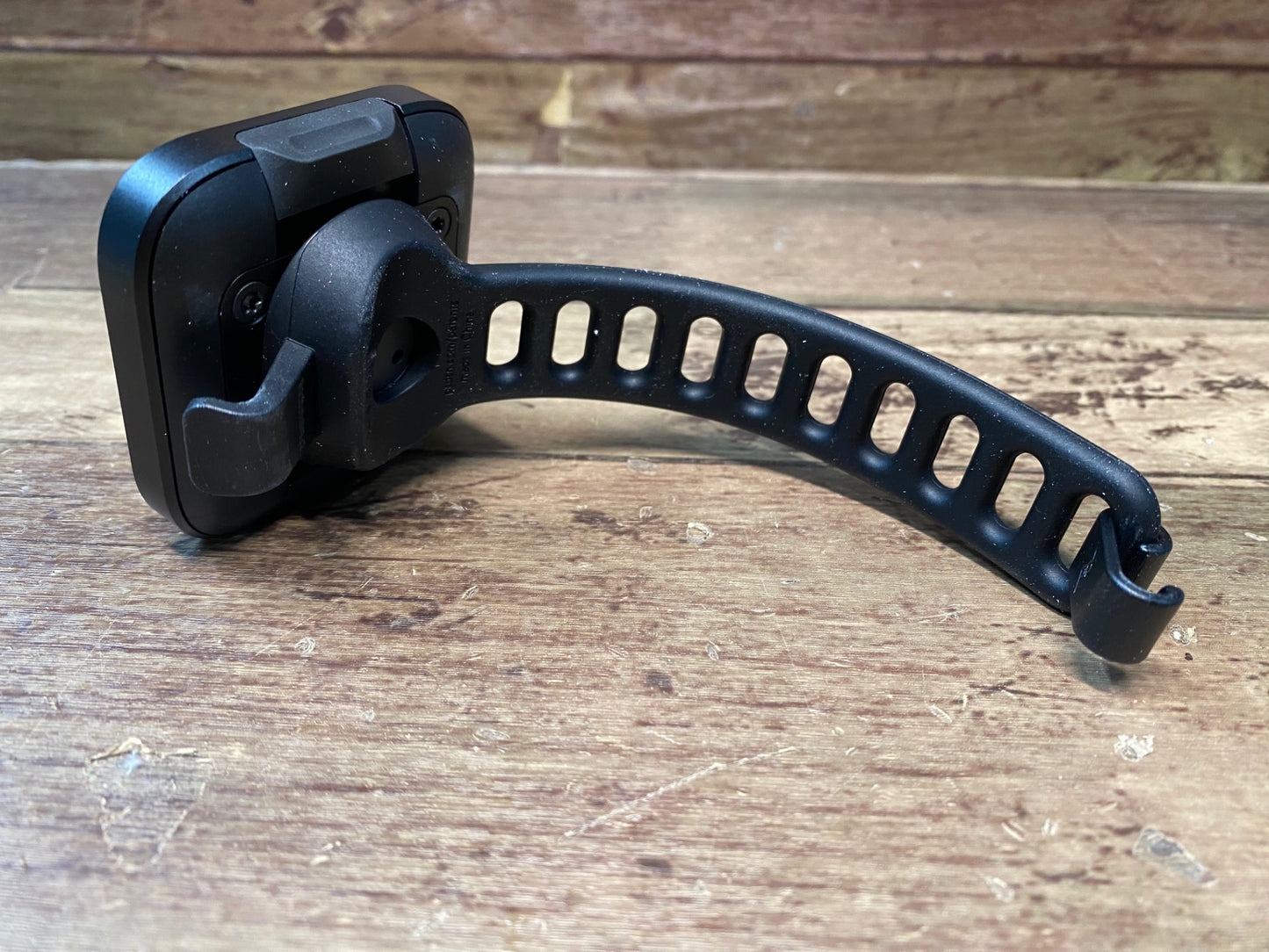 IK443 ピークデザイン PEAK DESIGN UNIVERSAL BAR MOUNT バンド式 マウント