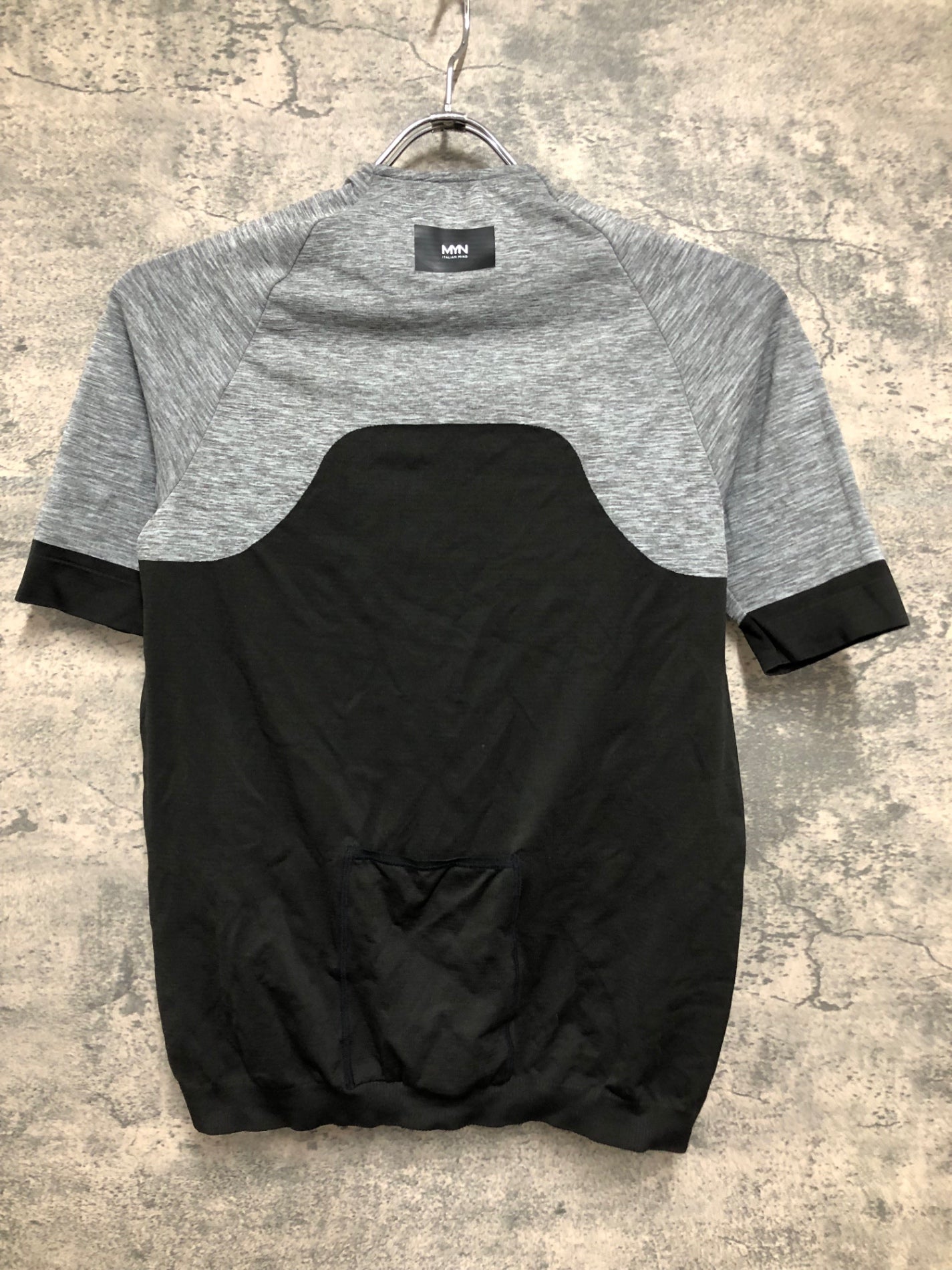 IZ528 マイン MYN 半袖 サイクルジャージ グレー 黒 S/M