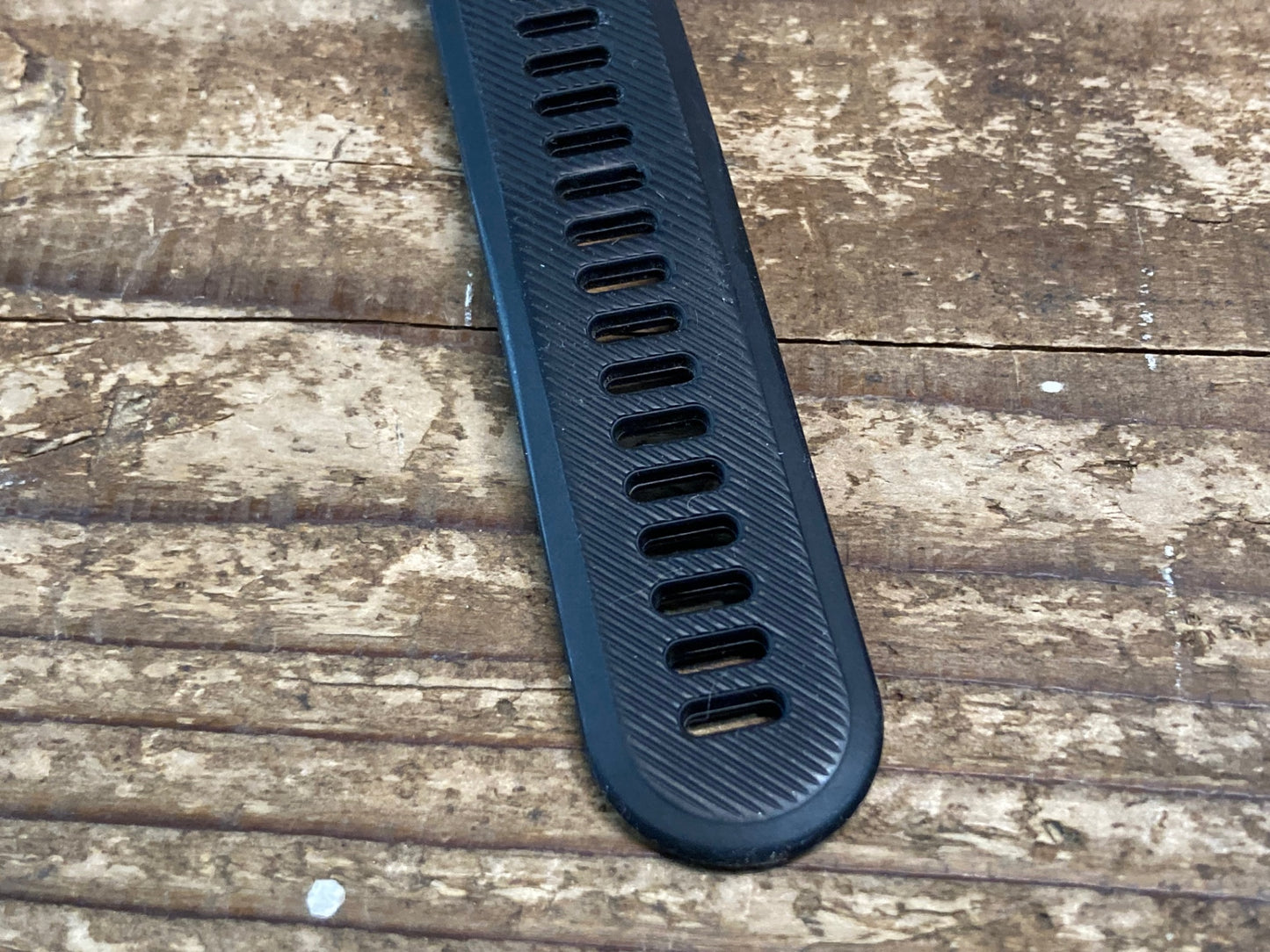 IE936 ガーミン GARMIN FORE ATHLETE 745 スマートウォッチ 動作確認済み 充電ケーブルなし