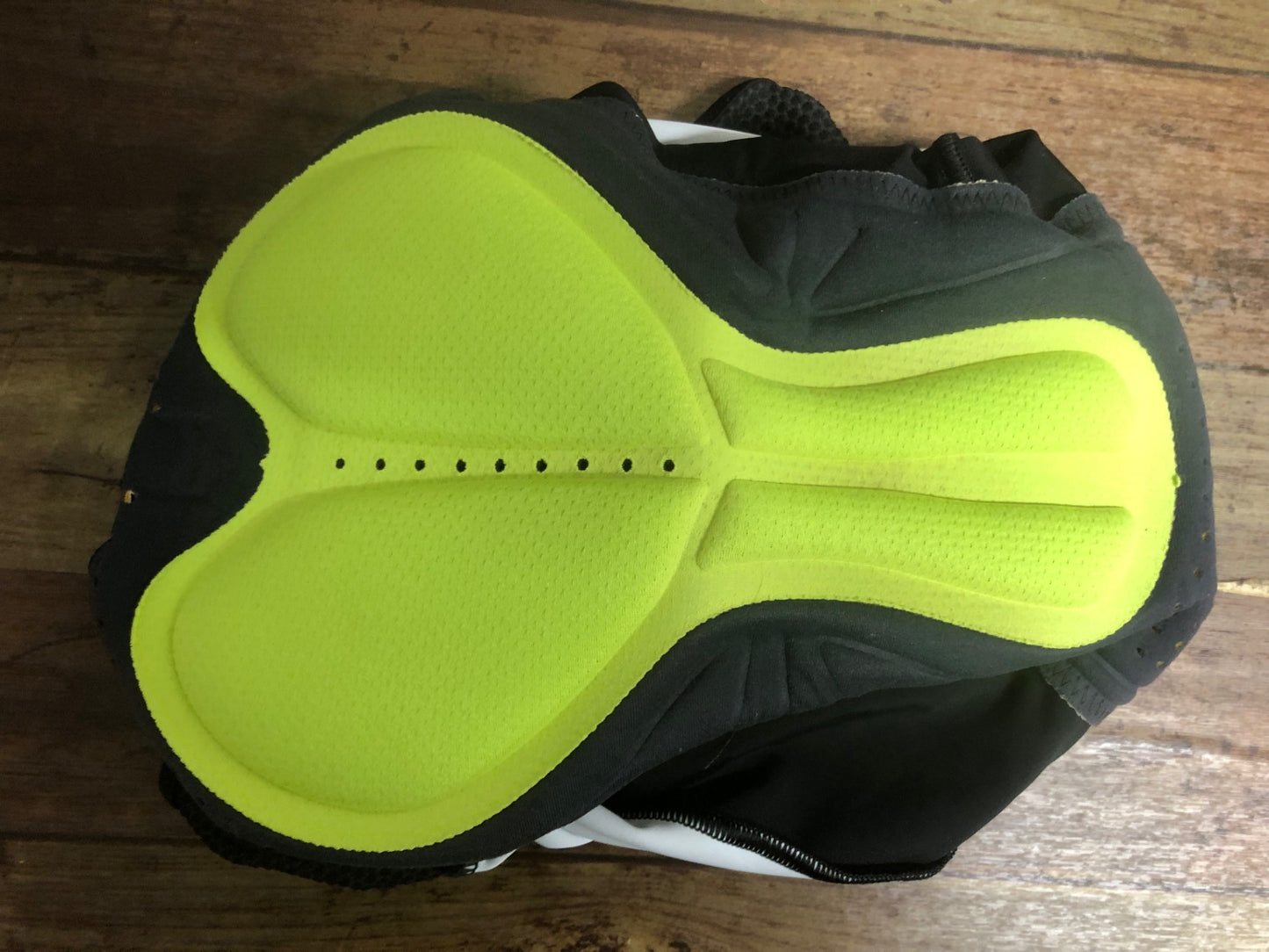 IW572 タイム TIME ビブタイツ 黒赤 S ※ほつれ有