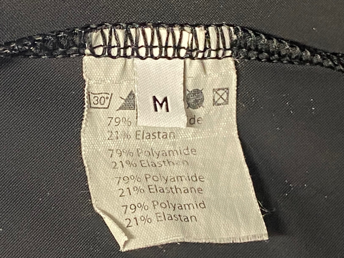 IY662 パールイズミ PEARL iZUMi ハーフパンツ カモフラージュ XL ※ほつれ