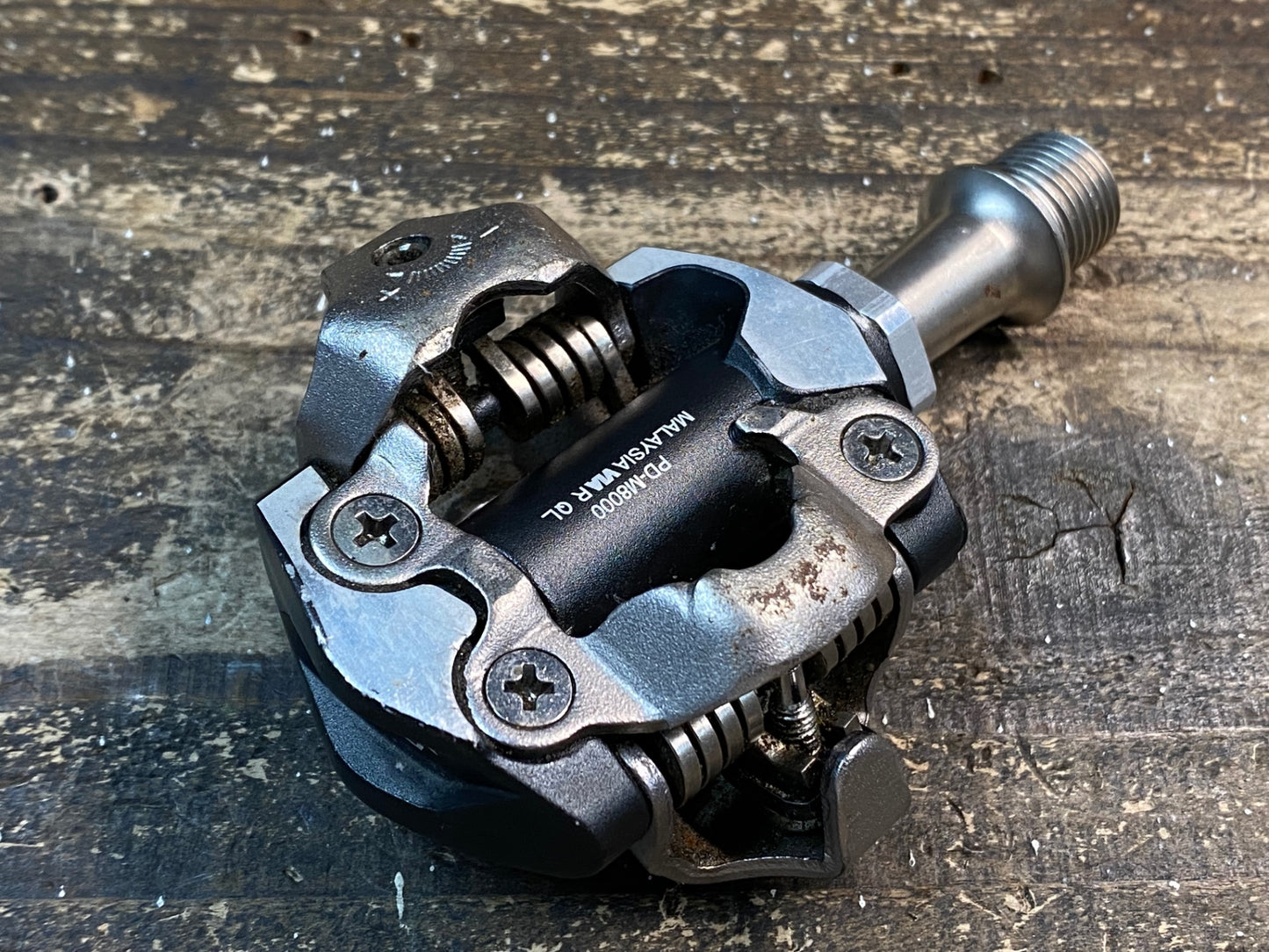 IU774 シマノ SHIMANO XT PD-M8000 ビンディングペダル SPD